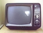 vintage-general-electric-1975-tv_1_076d0f7c5381b36e8735e837e1c2af73.jpg