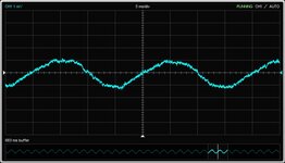 LM317 con 10 uF (Scope).jpg