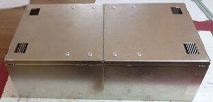 46-caja-cerrada-front-top.jpg