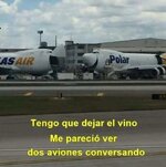 Aviones conversando.jpg