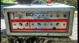 amplificador 60 reverb-dist.jpg