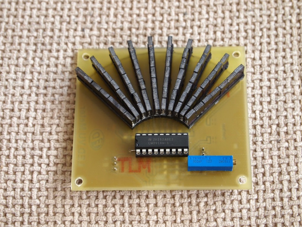 www.electronics-lab.com