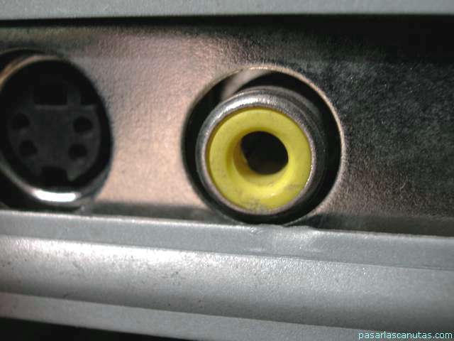 s-video_a_scart_1_03.JPG