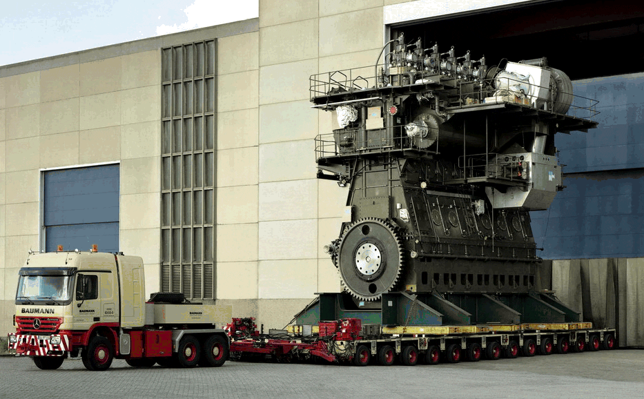 large-engine-truck-transport.gif